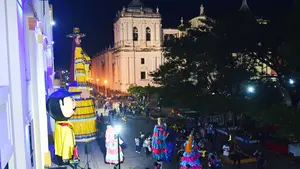 Dan inicio a las festividades de fin de año en León
