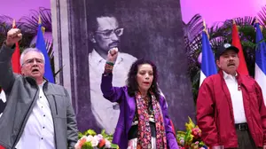 Daniel recuerda al Cmdte. Carlos: «Los traidores a la Patria serán definitivamente vencidos»