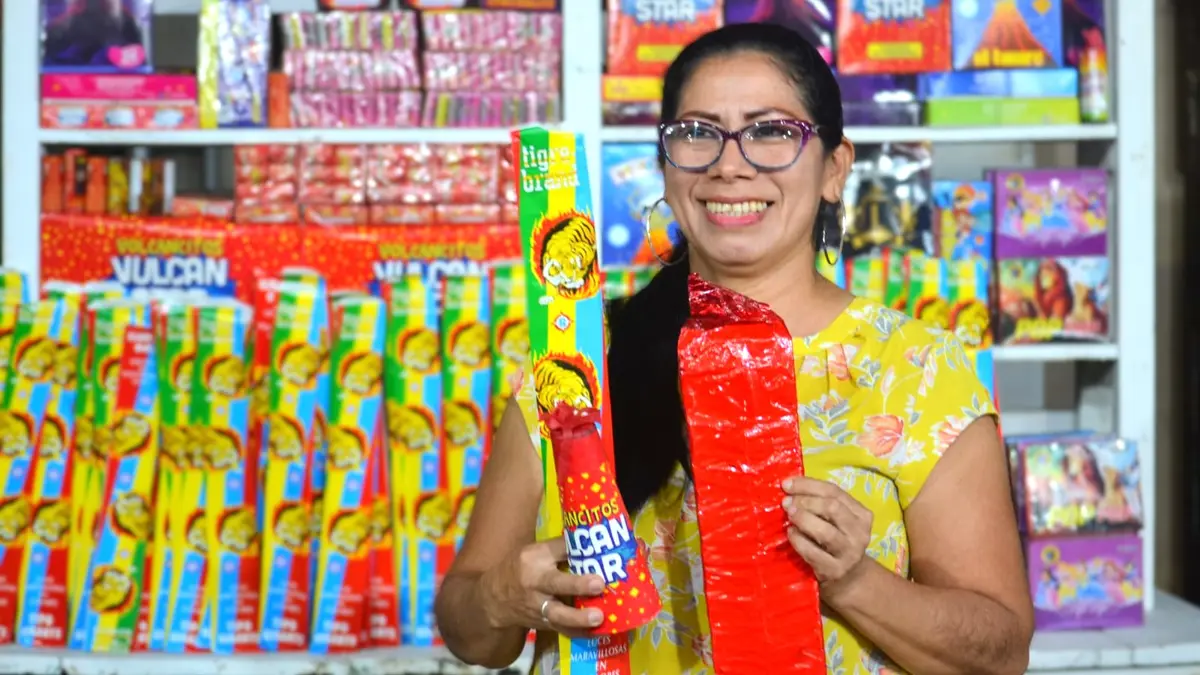 Catorce tramos de pólvora dinamizan el comercio en Masaya