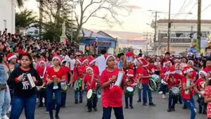 Carnaval navideño marca el cierre del año escolar en Jinotepe