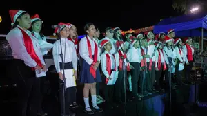Concierto navideño llena de magia la Avenida de Bolívar a Chávez