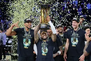 Bucks de Milwaukee arrasan y se coronan en la Copa NBA