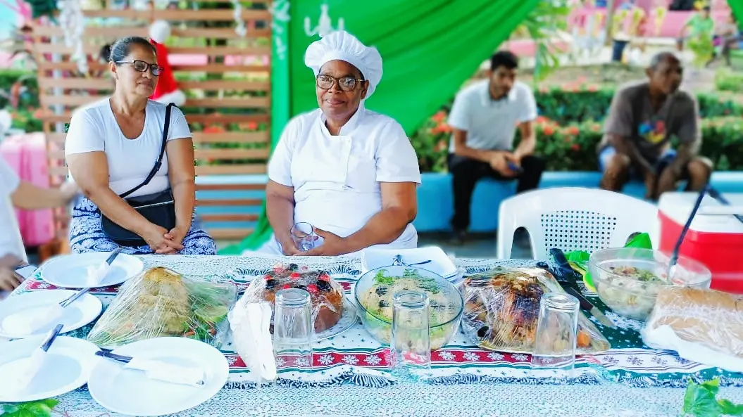 Lilia Tenorio conquista el Festival "Delicias Navideñas" en Bluefields