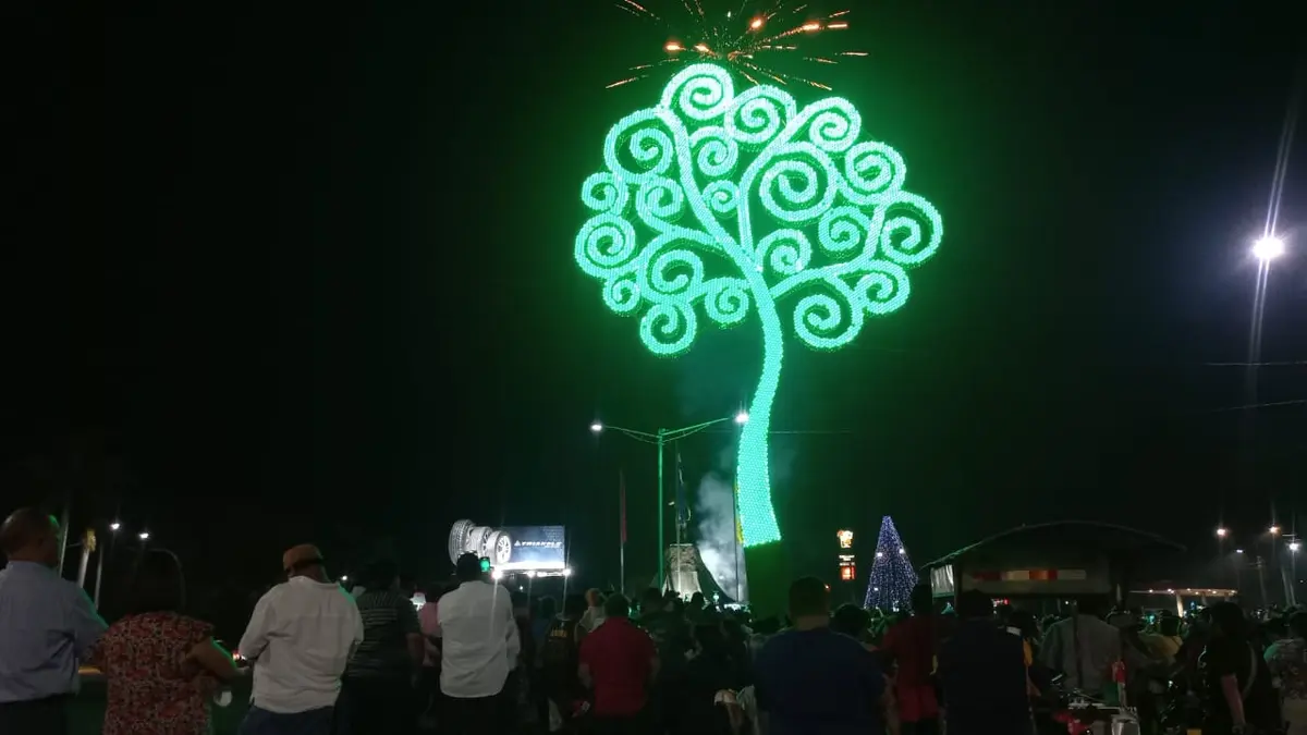 Inauguran Árbol de la Vida en honor a Gaspar García Laviana