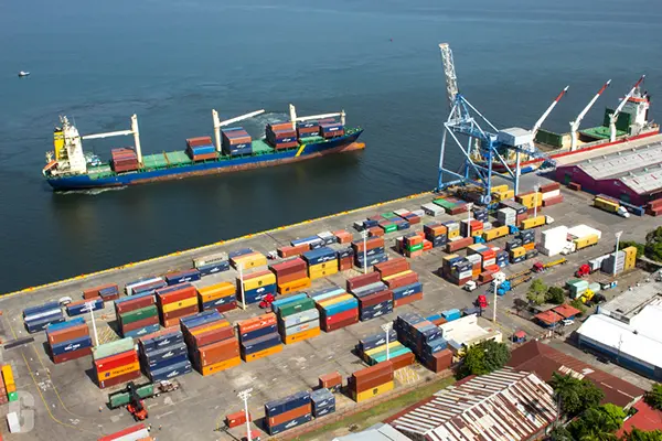 Puertos registran un alto dinamismo en temporada decembrina