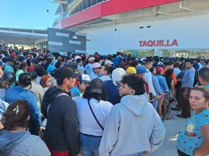 Fanaticada se desborda para final de los Leones y el Tren del Norte