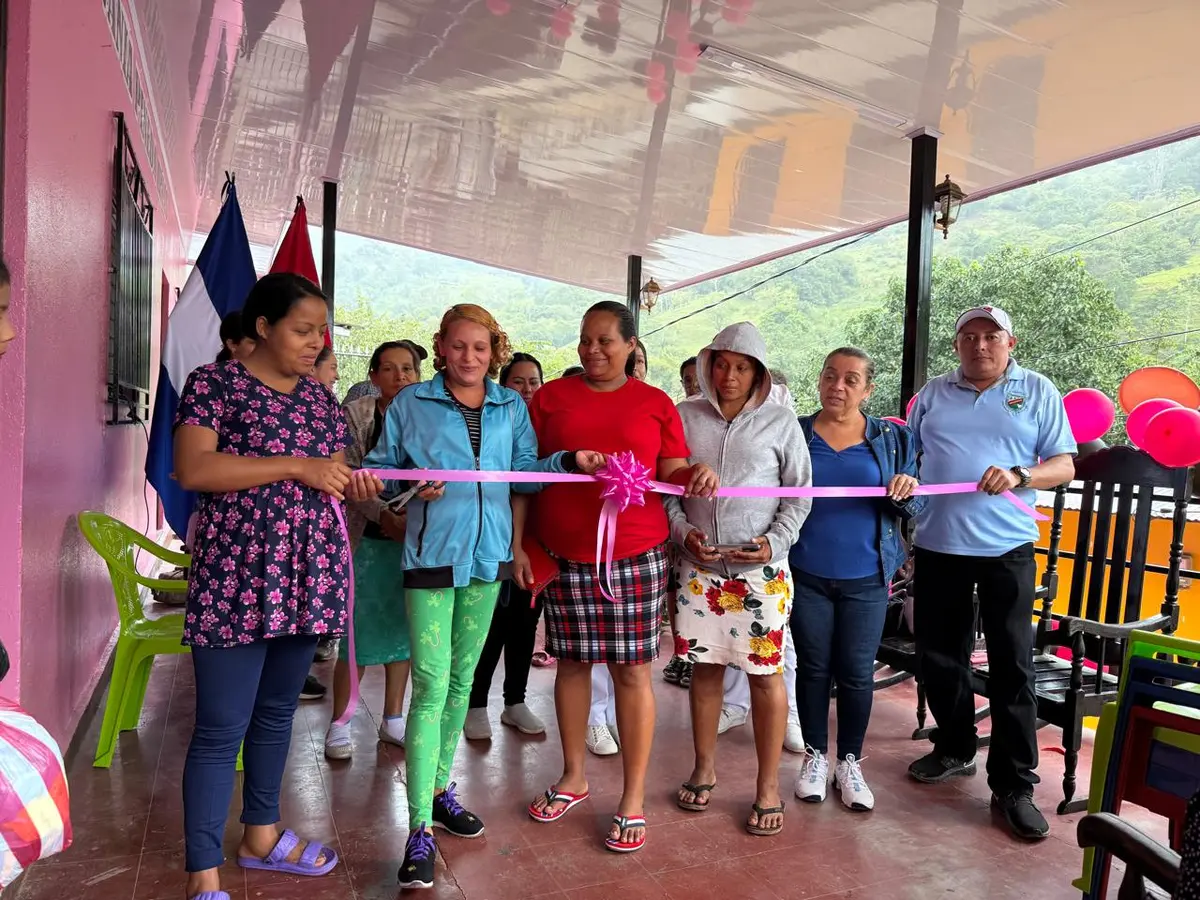 Murra estrena Casa Materna más bonita para las embarazadas