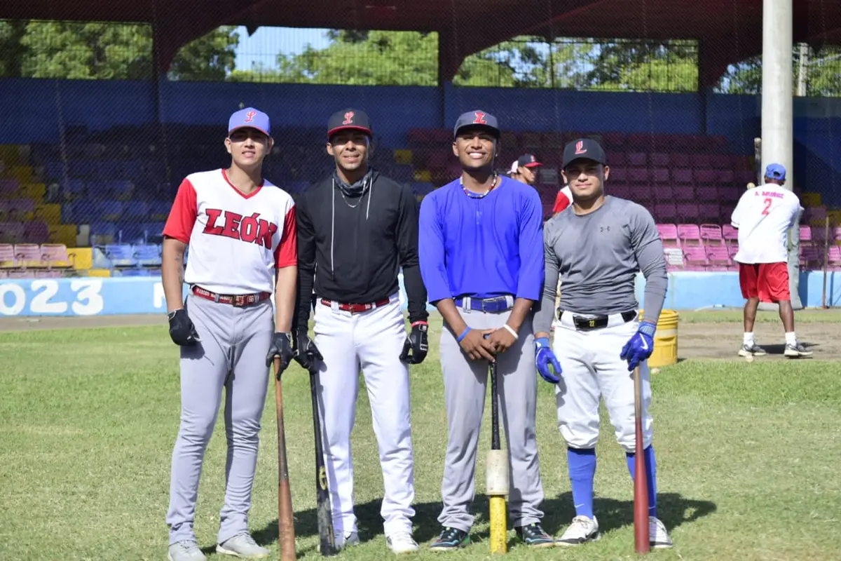 Leones de León entrenan con todo para el Pomares 2025