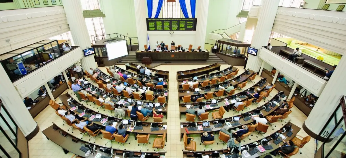 Infoccop y Ministerio de Emprendimientos impulsan economía nacional