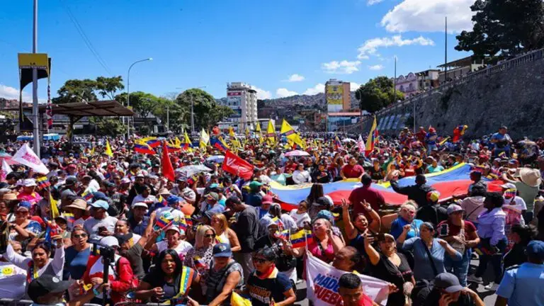 Venezolanos marchan por la paz y la alegría: "Yo Juro con Maduro"