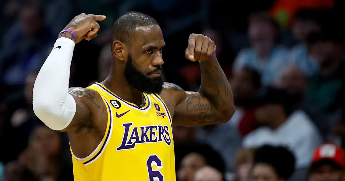 LeBron James se convierte en segundo anotador de la NBA