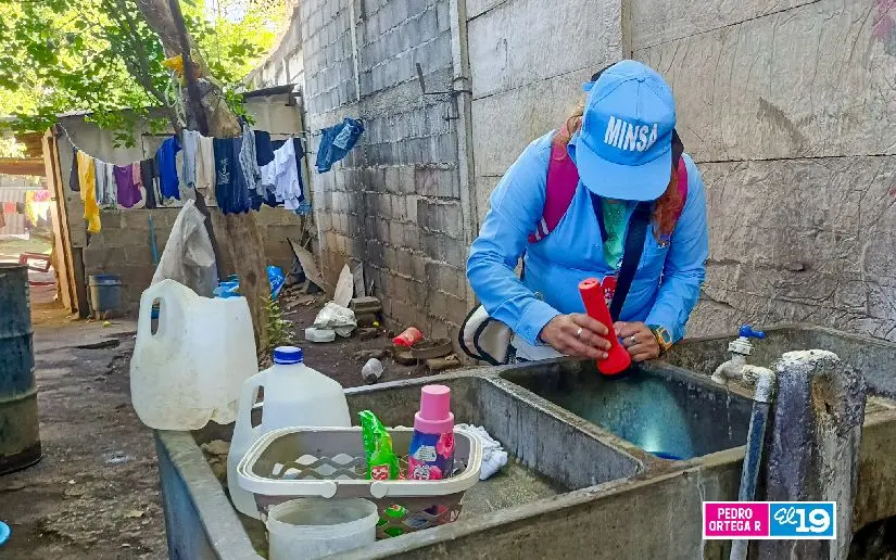 Brigadas de salud refuerzan la lucha contra el dengue en el Barrio Bertha Calderón