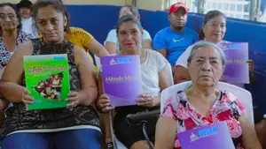 Nicaragua inicia ciclo escolar para adultos mayores