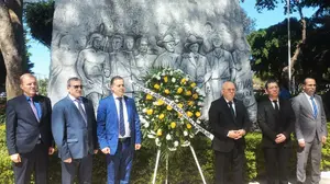Delegación de Argelia honra a héroes de la Revolución en Managua