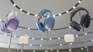 Apple prepara AirPods con traducción en vivo para 2025