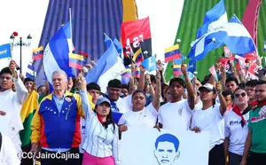 Maratón de universitarios celebra legado revolucionario del Comandante Hugo Chávez