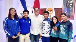 Selección de Atletismo de Nicaragua es abanderada para torneo en Guatemala