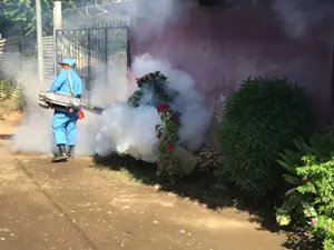 Managua refuerza batalla contra el mosquito: fumigación en barrio Hugo Chávez