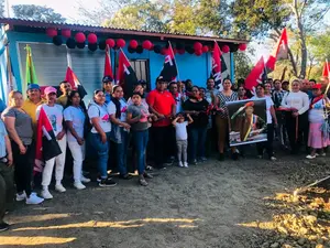 El Rosario entrega viviendas a familias en el 12° aniversario de Hugo Chávez