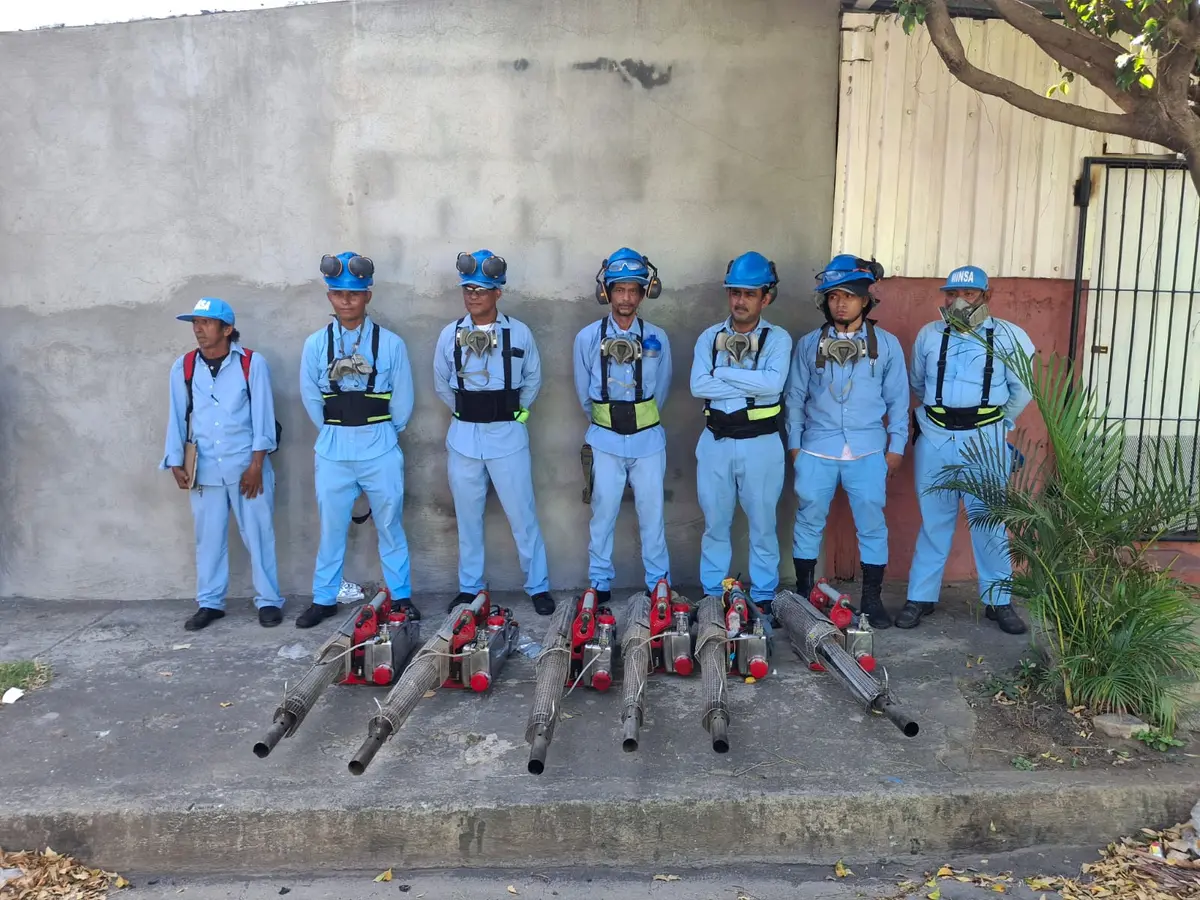 Brigadistas del Salud promueven jornada de fumigación en el barrio San José