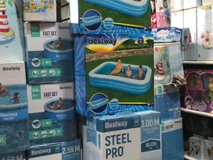 Disfruta del verano sin salir de casa: ¡Compra tu piscina a buen precio!