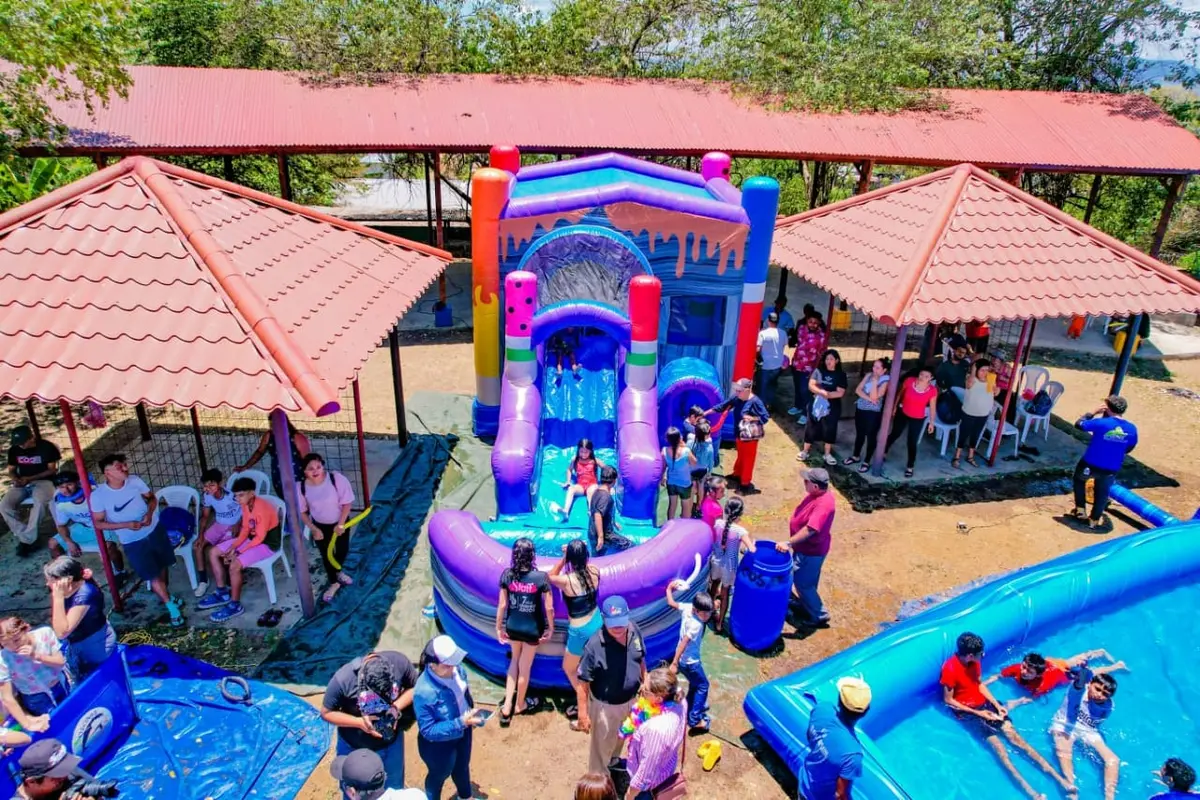 Recreación, cultura y economía familiar brillan en Masaya