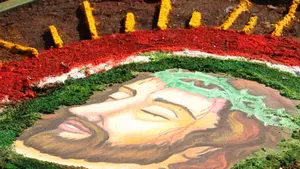 León deslumbra con sus alfombras pasionarias de aserrín