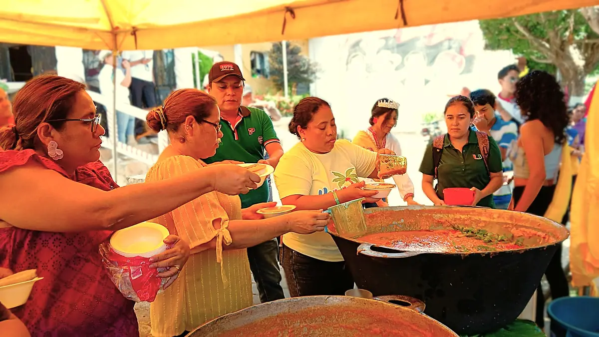 San Marcos celebra su sabor con tradicional masa de cazuela