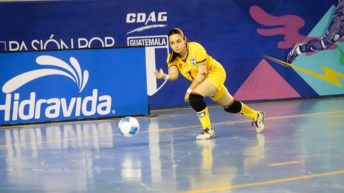 Pinoleras pelean hasta el final, pero Honduras se impone 6x5