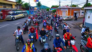 Militancia Sandinista se toma las calles para honrar a Sandino