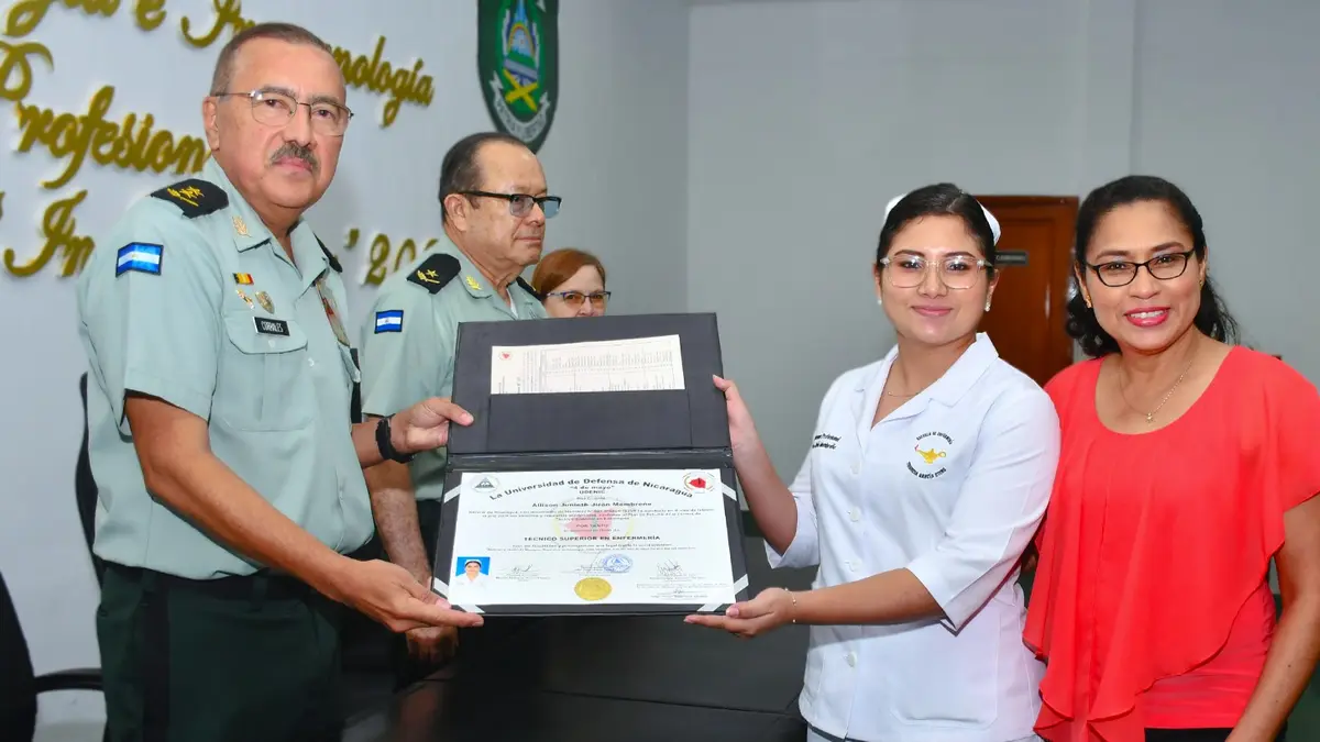 Nuevos profesionales de la salud egresan del Ejército de Nicaragua