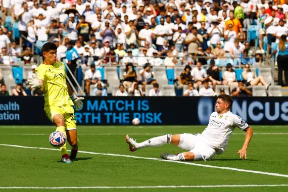 Bellingham y Güler lideran la victoria del Real Madrid ante Pachuca