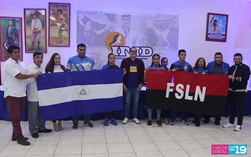 Atletas con patria en el corazón: abanderan a la Selección Nacional de Sambo rumbo a Ecuador