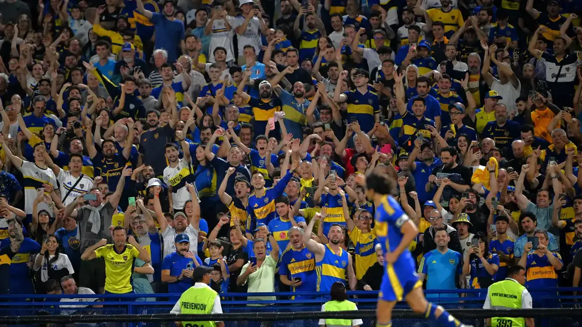 El Mundial de Clubes reúne a estrellas del fútbol este lunes