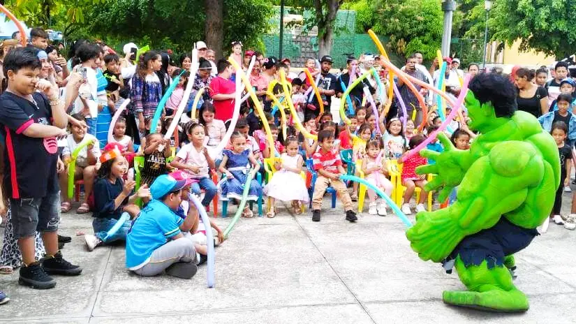 Festival “Alegrías y Revolución” llena de sonrisas a los mimados en su día