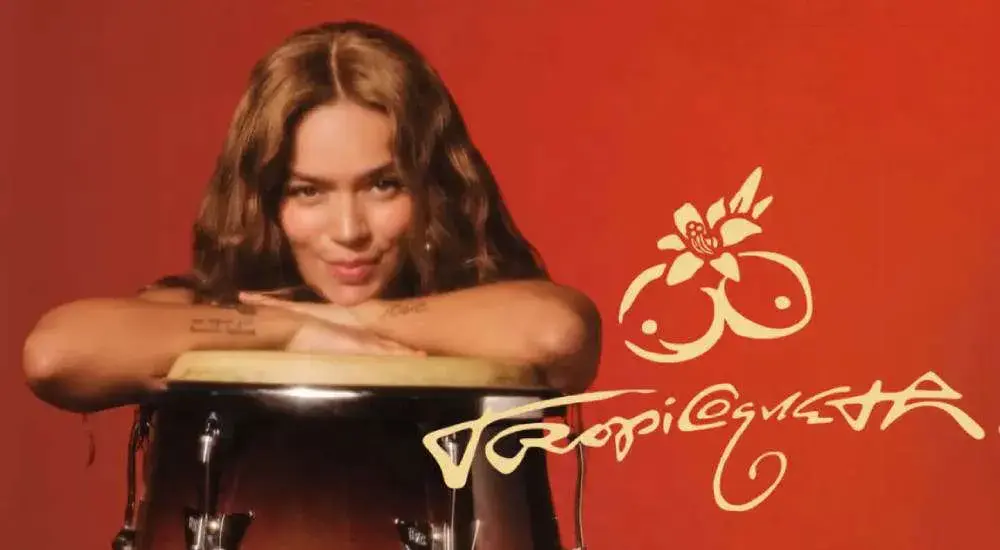 Karol G revive los 90 con su álbum ‘Tropicoqueta’