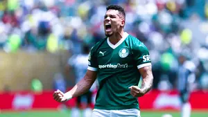 Gol de Paulinho lleva a Palmeiras a cuartos del Mundial de Clubes