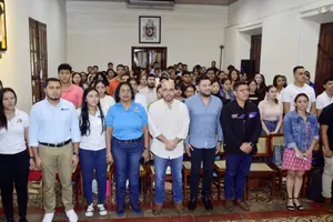Universitarios se capacitan en edición de videos desde dispositivos móviles
