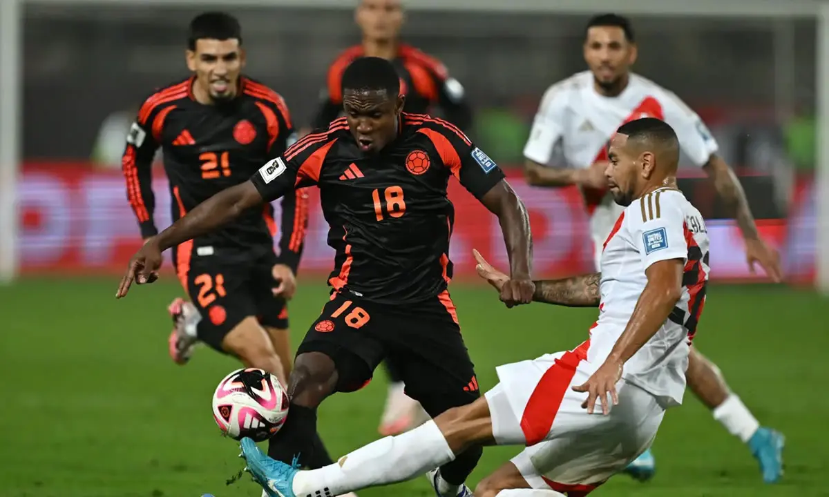 Colombia y Perú se disputan para determinar al vencedor en las Eliminatorias sudamericanas