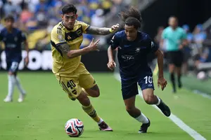 Victoria ajustada de Boca Juniors ante un rival que peleó hasta el final
