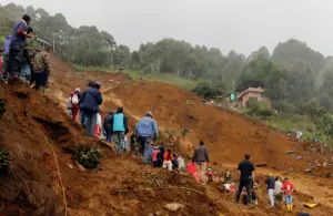 Tragedia en Medellín: 18 muertos y ocho desaparecidos por inundación