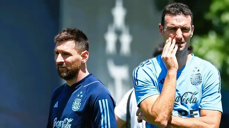 Scaloni confirma a Messi titular ante Colombia