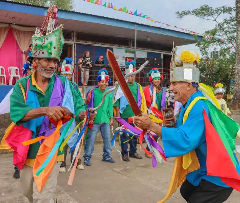 Boaco celebra con la tradicional comedia bailete de Moros y Cristianos