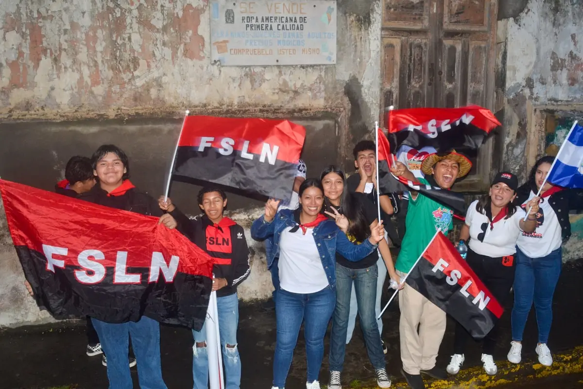 El pueblo nicaragüense celebra Caravana Motorizada “Siempre 19”