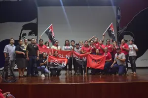 Trabajadores universitarios de León reafirman su lealtad al proyecto revolucionario