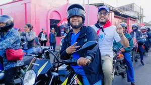 Diana festiva recorre Carazo por el Día de la Alegría