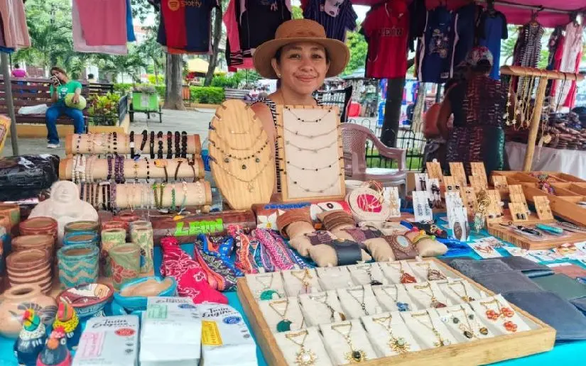 Ferias de emprendedores dinamizan la Economía Creativa en toda Nicaragua