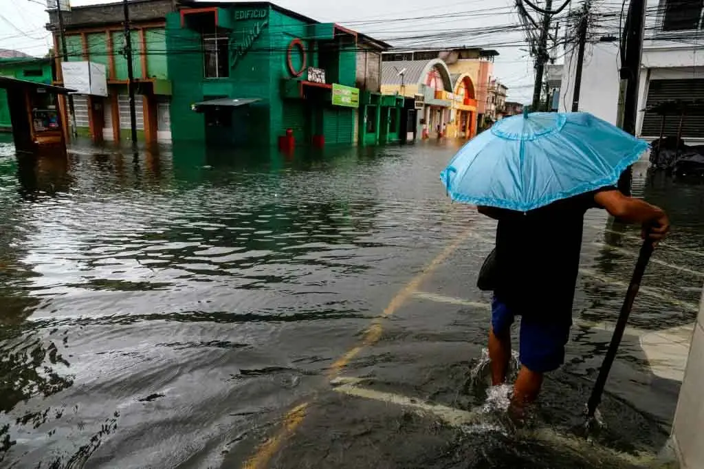Costa Rica en alerta por riesgo de inundaciones ante intensas lluvias