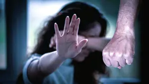 Penalista detalla cómo se cometen actos de violencia premeditada