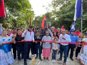 Diriamba entrega nueva calle adoquinada junto a las familias de Santa Cecilia